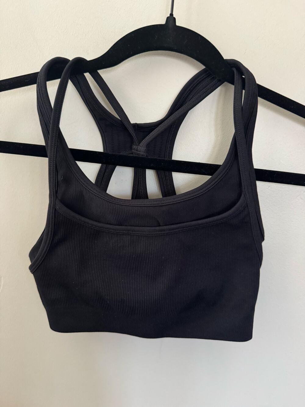 NWOT Women’s Beyond Yoga Seamless Moves Layered Bra in Black SZ XS